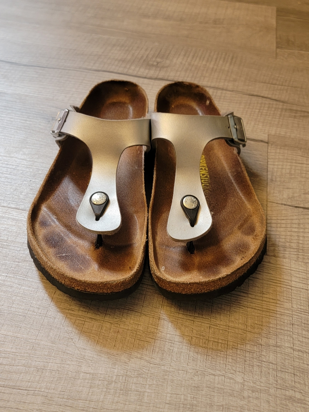 Birkenstock Silver Toe-Post Sandals - Women's